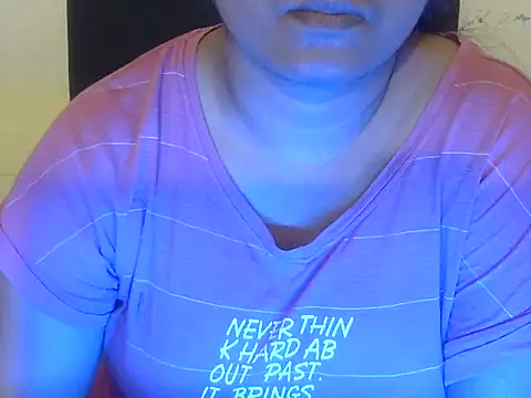 Snapshot of Aanya_Hazel chatting on 09/09/25, 06:17 Aanya Hazel online show from 09/09/25, 06:17
