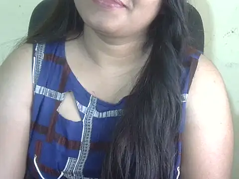 Snapshot of Aanya_Hazel chatting on 01/11/26, 08:16 Aanya Hazel online show from 01/11/26, 08:16