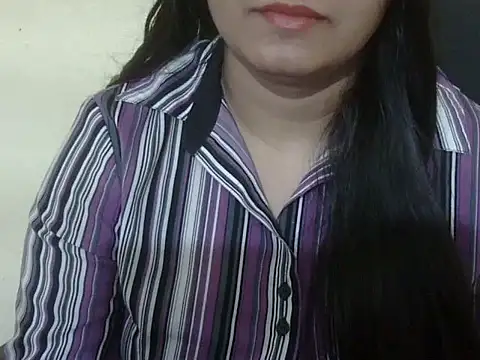 Snapshot of Aanya_Hazel chatting on 12/01/25, 12:55 Aanya Hazel online show from 12/01/25, 12:55