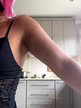 031bubbles online show from 12/21/25, 09:11