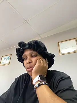 Snapshot of 031bubbles chatting on 10/07/25, 07:53 031bubbles online show from 10/07/25, 07:53