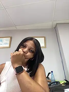 Snapshot of 031bubbles chatting on 12/15/25, 08:09 031bubbles online show from 12/15/25, 08:09