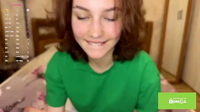 Snapshot of lady_linaa chatting on 10/03/25, 04:08 lady linaa online show from 10/03/25, 04:08