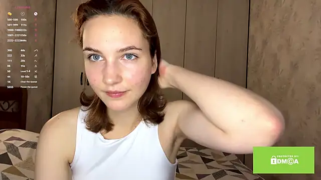 Snapshot of lady_linaa chatting on 10/18/25, 05:04 lady linaa online show from 10/18/25, 05:04