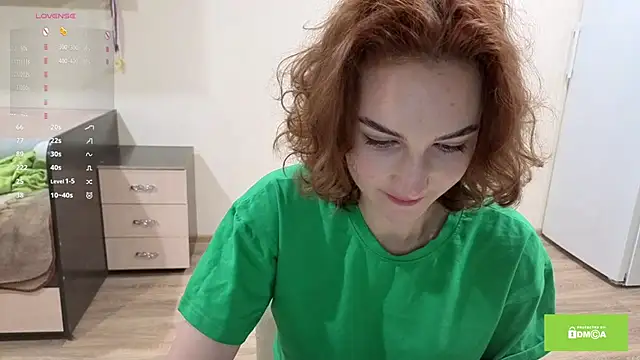 Snapshot of lady_linaa chatting on 09/30/25, 04:02 lady linaa online show from 09/30/25, 04:02