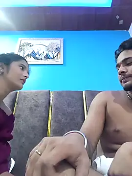 romantic couple1 online show from 09/16/25, 01:39