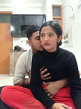 romantic couple1 online show from 12/04/25, 12:20