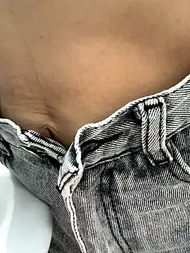 tran my online show from 10/19/25, 07:11