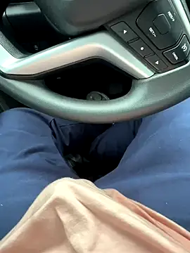 Snapshot of camboys_poyraz chatting on 10/07/25, 11:44 camboys poyraz online show from 10/07/25, 11:44