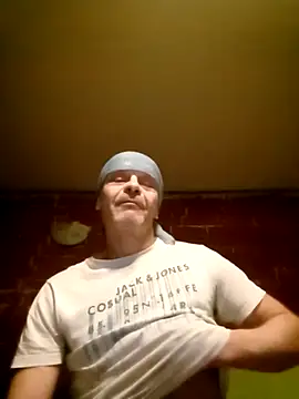 Kuba Gd online show from 10/21/25, 12:04