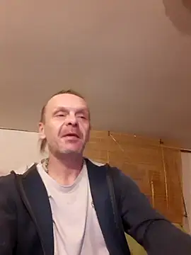 Snapshot of Kuba_Gd chatting on 02/12/25, 02:45 Kuba Gd online show from 02/12/25, 02:45