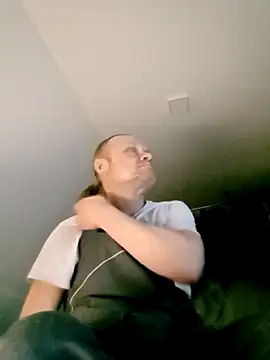 Kuba Gd online show from 03/17/26, 02:14