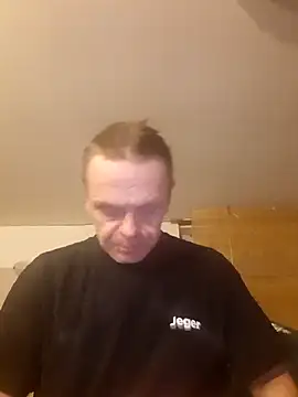 Snapshot of Kuba_Gd chatting on 02/19/25, 08:41 Kuba Gd online show from 02/19/25, 08:41