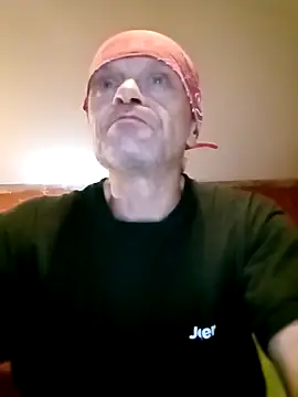 Kuba Gd online show from 10/22/25, 12:48