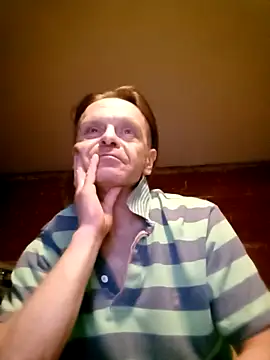 Snapshot of Kuba_Gd chatting on 10/02/25, 02:37 Kuba Gd online show from 10/02/25, 02:37