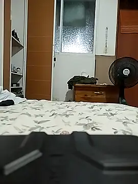 LatinaBBWLover25 online show from 03/26/26, 04:22