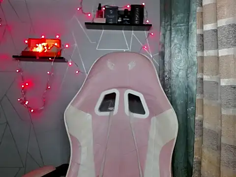 asian cumstarrhian online show from 11/19/25, 12:21