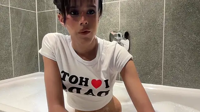 Renita2007x online show from 04/05/26, 08:15