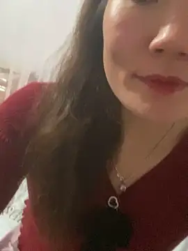 Pyy07 online show from 12/17/25, 12:43