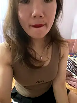 Pyy07 online show from 11/25/25, 06:47