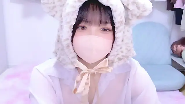 Hinata Sun online show from 03/09/26, 08:34