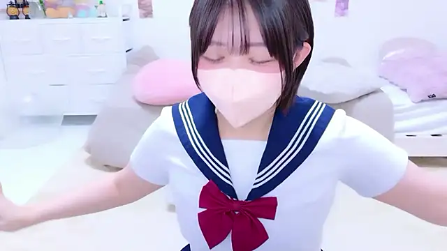 Snapshot of Hinata_Sun chatting on 06/18/26, 12:54 Hinata Sun online show from 06/18/26, 12:54