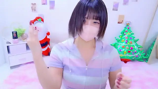 Hinata Sun online show from 12/18/25, 09:51