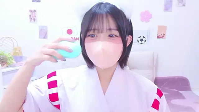 Snapshot of Hinata_Sun chatting on 07/12/26, 01:12 Hinata Sun online show from 07/12/26, 01:12