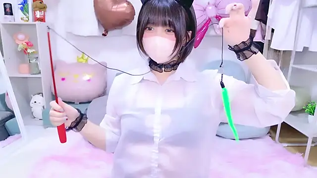 Hinata Sun online show from 03/27/26, 05:25