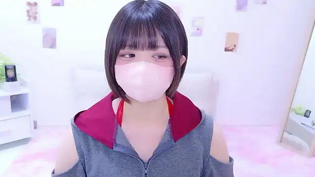 Hinata Sun online show from 03/20/26, 11:11