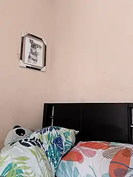 Lahila  online show from 01/05/26, 05:49