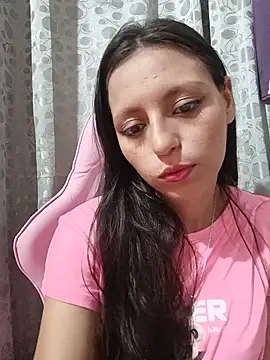Snapshot of Lahila_ chatting on 07/05/26, 03:52 Lahila online show from 07/05/26, 03:52