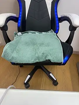 bananasex204 online show from 02/13/26, 03:56