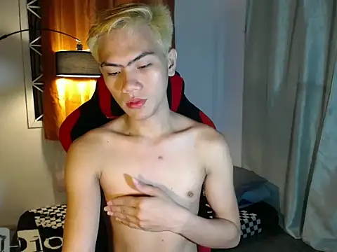 alex cummer online show from 04/15/26, 06:01