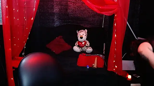 brenda smile33 online show from 11/08/25, 01:25