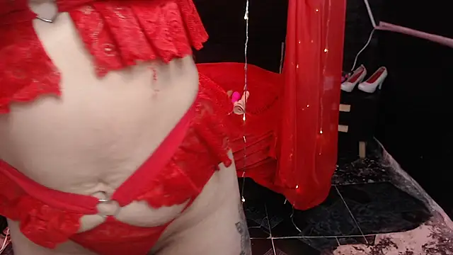 Snapshot of brenda_smile33 chatting on 01/15/26, 01:25 brenda smile33 online show from 01/15/26, 01:25