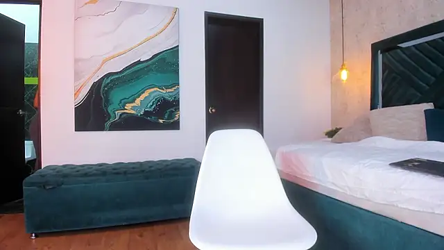 Sofi Moreno online show from 03/13/26, 12:21