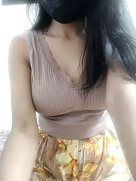 Snapshot of Shreya-babe chatting on 09/25/25, 06:14 Shreya-babe online show from 09/25/25, 06:14