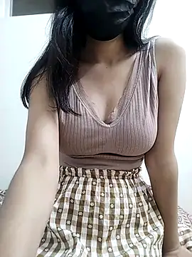 Snapshot of Shreya-babe chatting on 09/19/25, 05:06 Shreya-babe online show from 09/19/25, 05:06