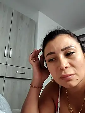 Snapshot of mia_mancinii chatting on 05/31/26, 03:29 mia mancinii online show from 05/31/26, 03:29
