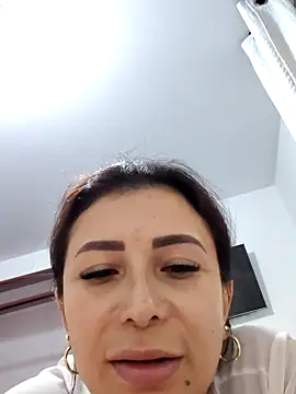 Snapshot of mia_mancinii chatting on 04/30/26, 04:03 mia mancinii online show from 04/30/26, 04:03