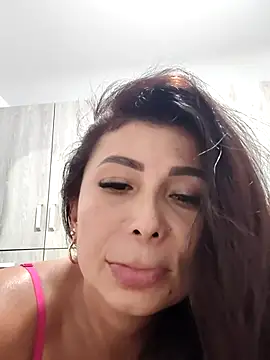 Snapshot of mia_mancinii chatting on 05/20/26, 04:20 mia mancinii online show from 05/20/26, 04:20