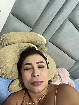 Snapshot of mia_mancinii chatting on 06/27/26, 07:09 mia mancinii online show from 06/27/26, 07:09