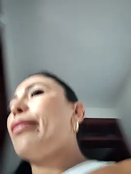 mia mancinii online show from 03/19/26, 11:49