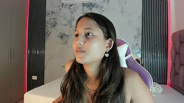 Laly Cherry  online show from 10/30/25, 12:36