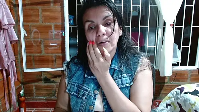 Milf Fantassyy online show from 09/09/25, 03:38