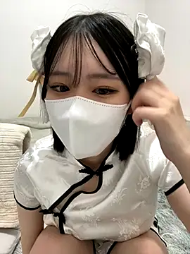 Snapshot of Ribon_n chatting on 11/01/25, 02:44 Ribon n online show from 11/01/25, 02:44