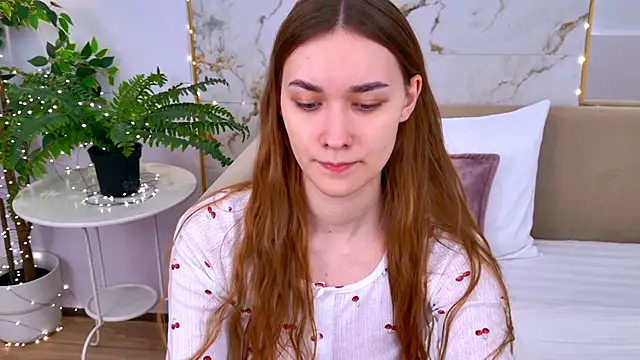 Snapshot of AmadaReine chatting on 01/18/26, 04:10 AmadaReine online show from 01/18/26, 04:10