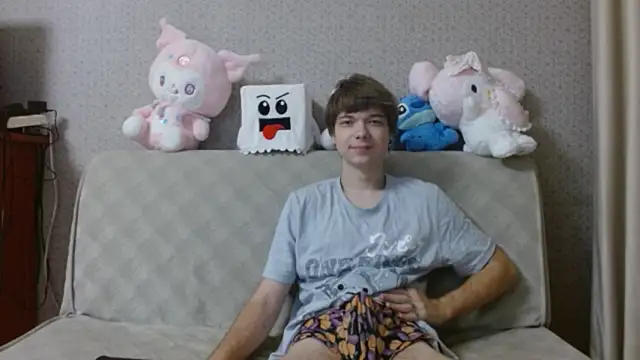 hilt on  online show from 10/12/25, 07:43