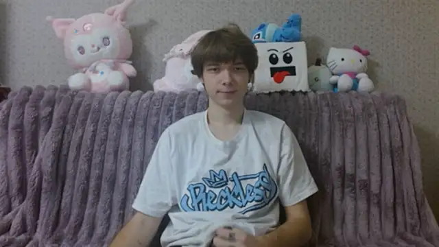 hilt on  online show from 10/27/25, 08:15